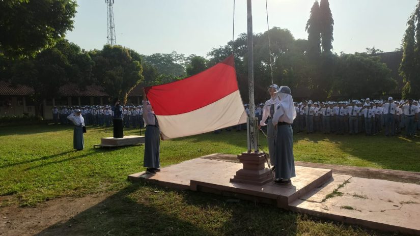 SMA Negeri 1 Singorojo Gelar Upacara Peringatan Hari Kebangkitan Nasional ke-116 Tahun 2024 dengan Tema “Bangkit Untuk Indonesia Emas”
